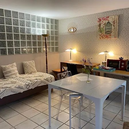 Studio Du Pastel